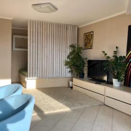 Cozy and comfortable apartment, hotel i Tjerkasy