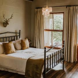 The Stables Accommodation, hotel in Langebaan
