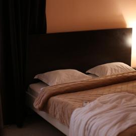 Готель "Палац", hotel a Okhtyrka