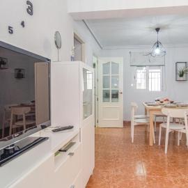 Lovely Apartment In Córdoba With Wifi