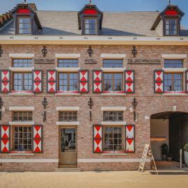 Hotel De Jachthoorn: Hoogstraten şehrinde bir otel