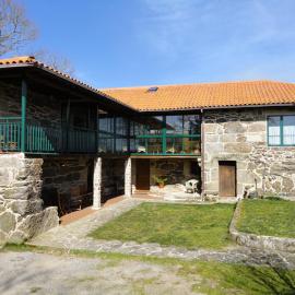 Casa Rural Rectoral de Candás, hotel sa Rairiz de Veiga