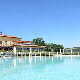 Pianderna Agriwellness, Hotel in Scandiano