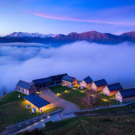 Nebesa Chalets, hotel v destinaci Kobarid