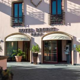 Hotel Regent - In pieno Centro, готель у Сан-Бенедетто-дель-Тронто