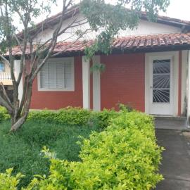 Casa de Temporada, hotel in São Lourenço