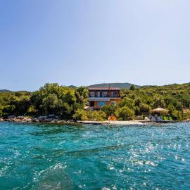 Villa Dom, hotel em Putniković
