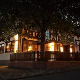 Roastineer Hotel, hotel Battenbergben