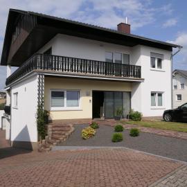 Ferienwohnung Jürgen Brill, hotelli kohteessa Eppelborn
