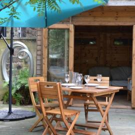 Spacious Victorian Townhouse near HCC with off street parking, khách sạn ở Harrogate