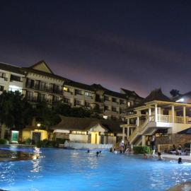 ONE OASIS DAVAO a4 FREE POOL 3 MIN WALK SM MALL, hotel Davaóban