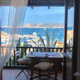 Holiday House Palau, hotel i Palau