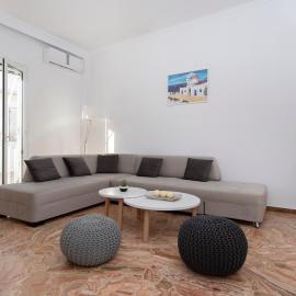 Downtown Apartment, hotel in Parikia
