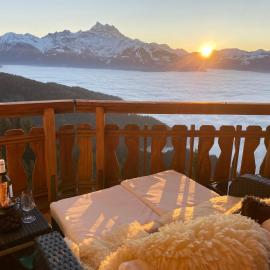 Le Bristol - Villars Bristol Apartments, hotel sa Villars-sur-Ollon