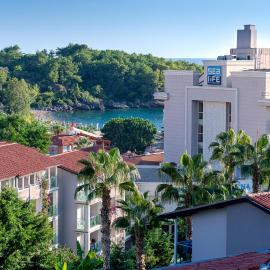 Sealife Buket Resort & Beach Hotel - Ultra All Inclusive, hotelli kohteessa Okurcalar