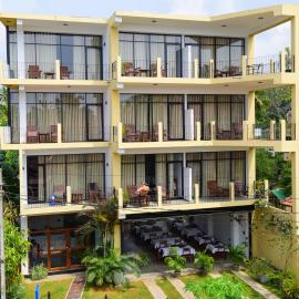 Chaaya inn Hotel