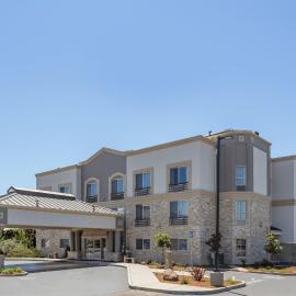Holiday Inn Express Hotel & Suites San Jose-Morgan Hill by IHG: Morgan Hill şehrinde bir otel