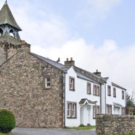 William Court Cottage, hotel em Santon Bridge