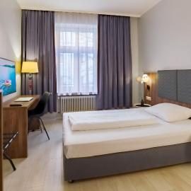 Hotel Astor, hotel in Munich