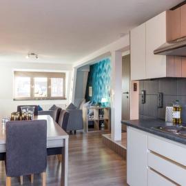 Enjoy Bruges Duplex Damse Vaartzicht Apartment
