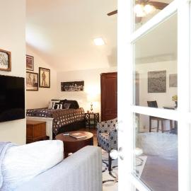 Willow Glen Private Studio - 1 Queen Bed and 1 Queen Inflatable, hotel in San Jose