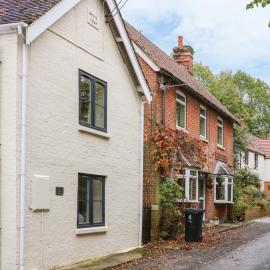 Tilly's Cottage, hotel in Westbury