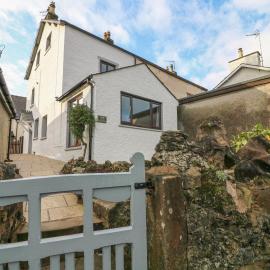 Rose Cottage, hotel in Grange Over Sands