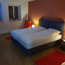 White Pearl Hostel 2, hotel u Nirnbergu