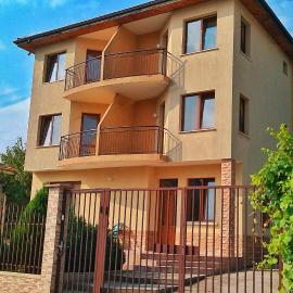 Tatyana Guest House, hotel in Byala