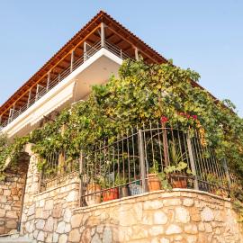 Margarita Guesthouse, hotel in Himare