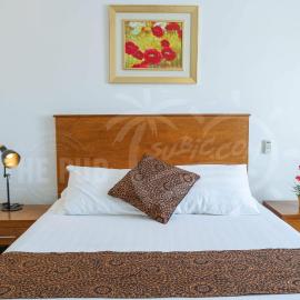 The Pub Hotel, khách sạn ở Olongapo