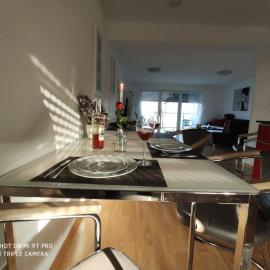 Apartment Wesseling Nauerz, hotel in Wesseling
