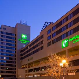 Holiday Inn & Suites Duluth-Downtown by IHG、ダルースのホテル
