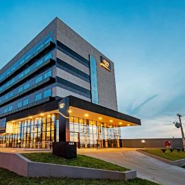 Slim Hotel Guarapuava, хотел в Гуарапуава