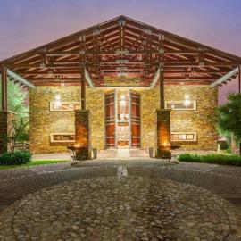 Riboville Boutique Hotel And Restaurant, hotel din Midrand