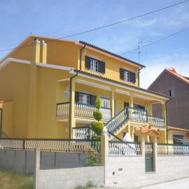 Casa De Ferias Santos, hotell i Aguiar da Beira