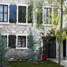Urla Taş Konak Otel
