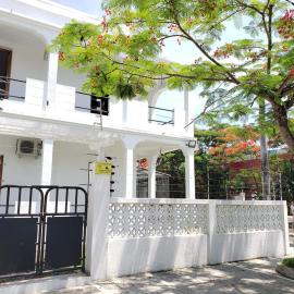 SATRANA HOTEL TAMATAVE โรงแรมในโตมาซีนา