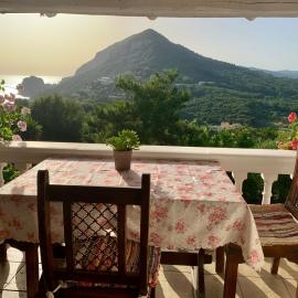 Ermones Odyssesas Bungalow, khách sạn ở Vátos