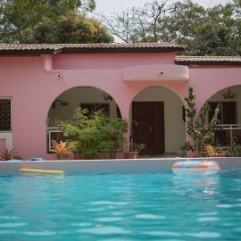 Villa Amarant - Private Garden with Pool Retreat、Sanyangのホテル