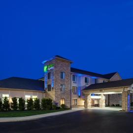 Holiday Inn Express Hocking Hills-Logan by IHG, viešbutis mieste Loganas