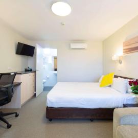 Tall Trees Ainslie Motel, hotel em Camberra