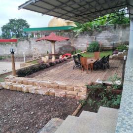 Hazza sharia homestay, хотел в Гарут