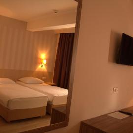 Wine Hotel Cesarica, hotel u gradu Međugorje