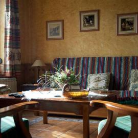 EL MESÓN DE GREDOS, hotel u gradu Navarredonda de Gredos