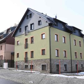 Apartmány AURA