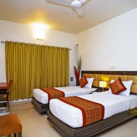 Hotel Pooja Palace
