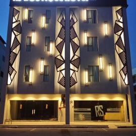 RS Boutique Hotel, hotel u gradu 'Keluang'