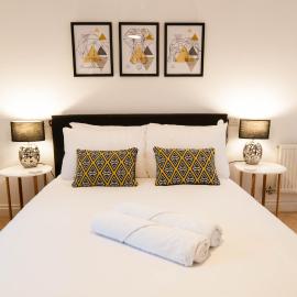Atlas House - Ideal for Contractors or Derby County Fans