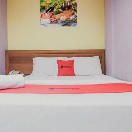 Reddoorz near Nagoya Hill Mall Batam 5, hotel di Pusat Batam
